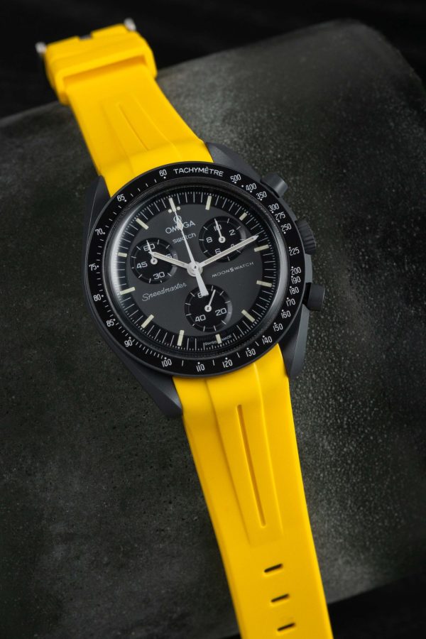 Rubber strap for Omega X Moonswatch - Grand Prix - Yellow - Image 3